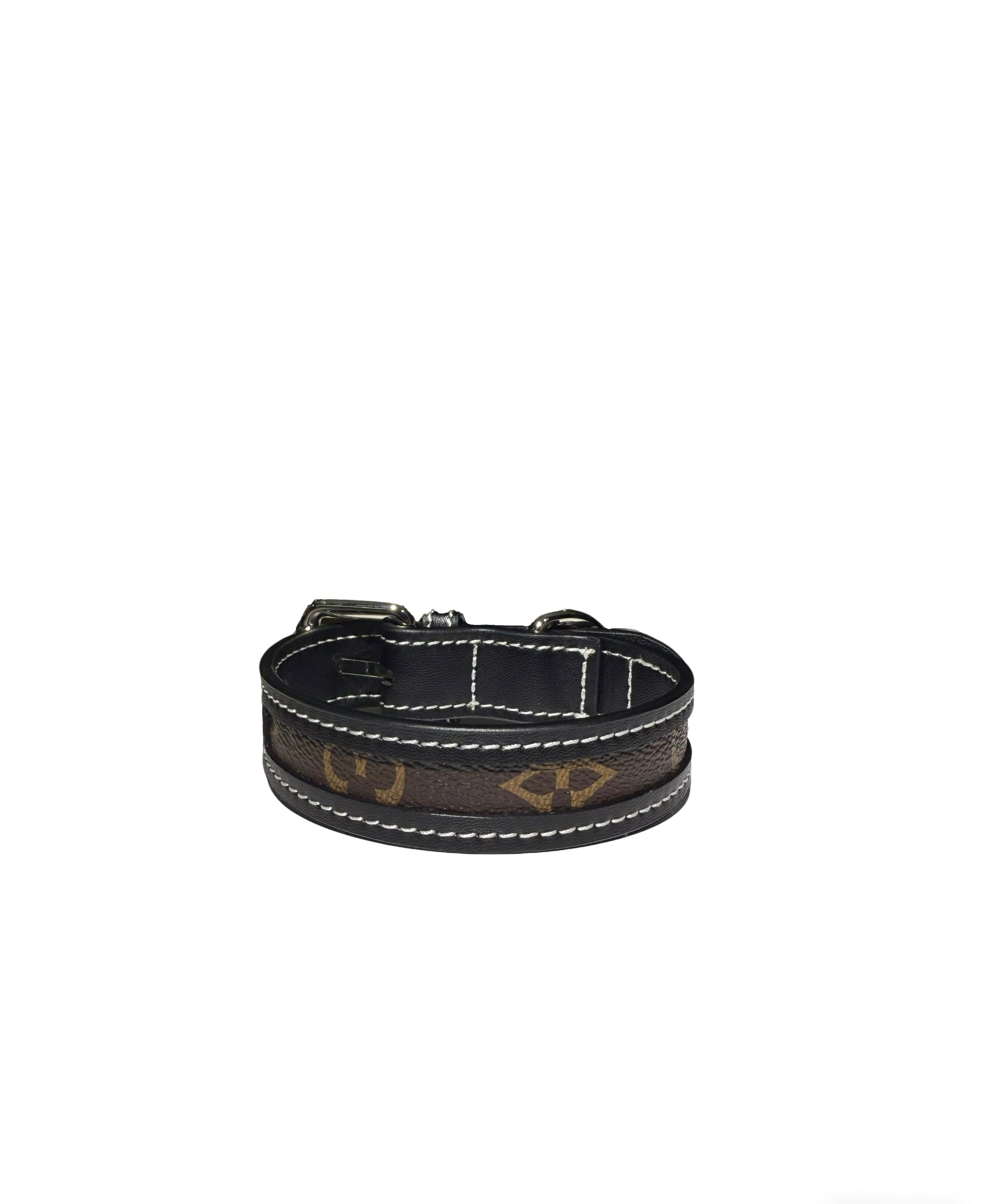 Monogram Collar
