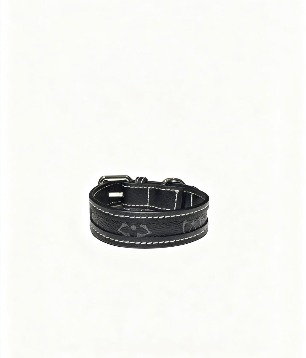 Monogram Collar